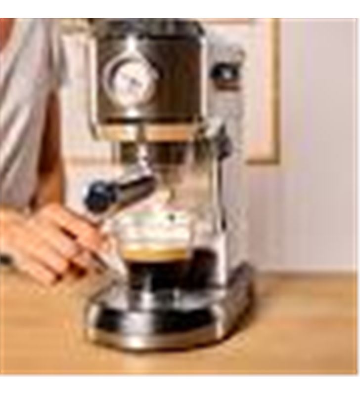 Descuento del día  Solac CE4520 cafetera espresso taste slim pro